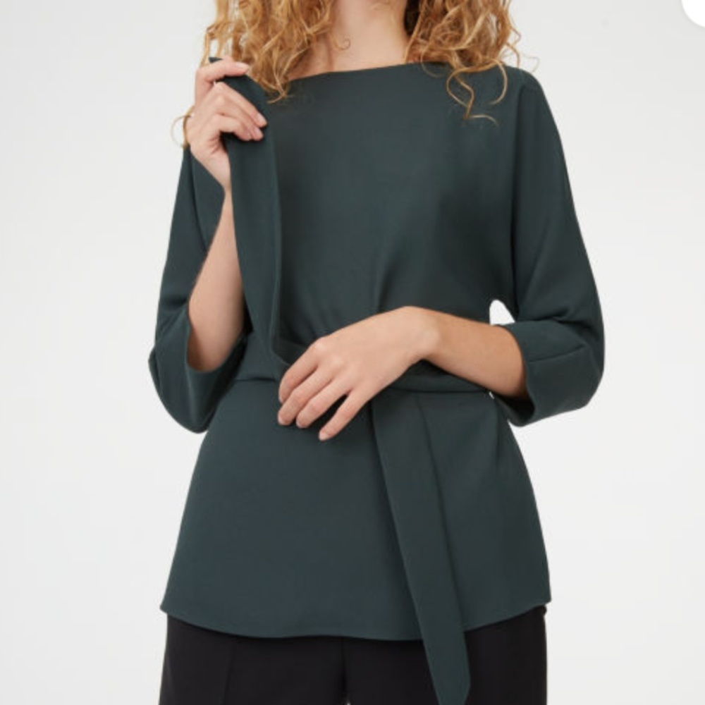 Club Monaco Lilia Top dupe Navy XS